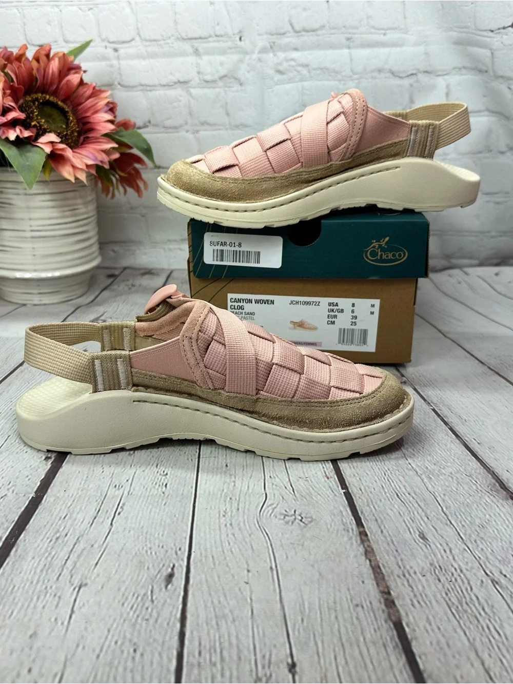 Chaco Women’s 8 Canyon Woven clog Slip-On Sandal peach sand rose pastel